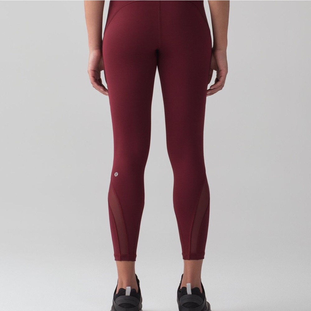 Lululemon Invigorate tight 7/8, size 4